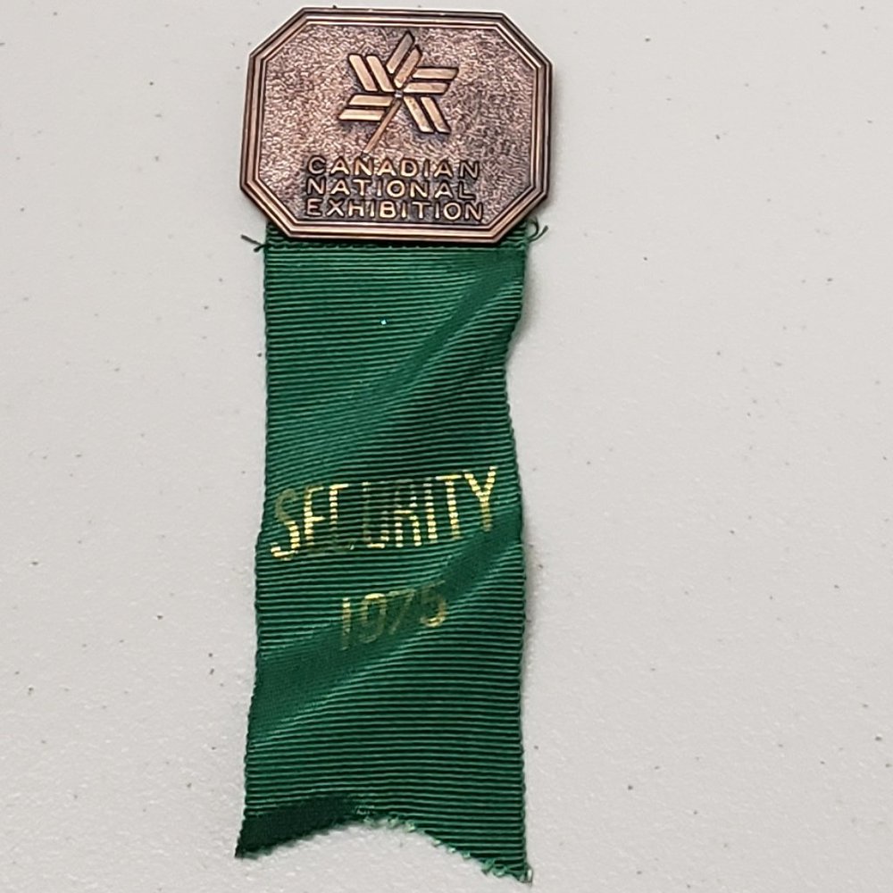 CNE Toronto Medal Pin 1975 Security